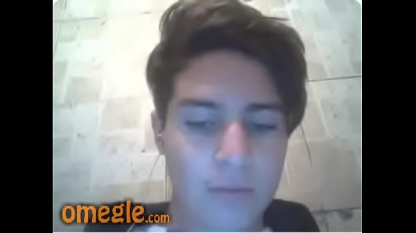 Play MP4 - Novinho ROLUDO&excl;