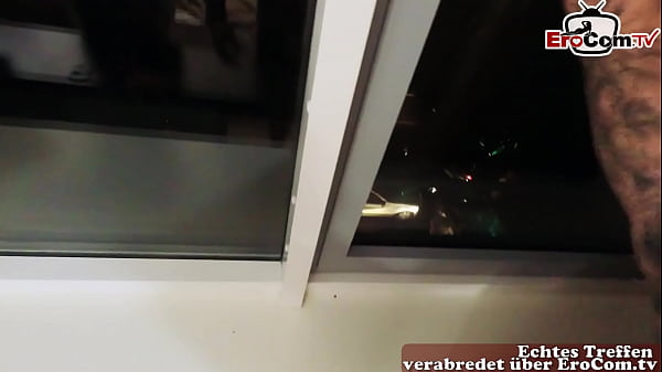 Tätowierte deutsche Teen mit dicken Titten undheißen Kurven beim_POV Fickdate