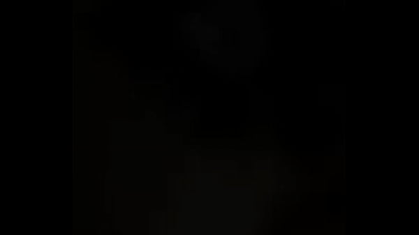 Je suis nue sous mon peignoir vient me mater sans grrr 