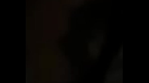 Je suis nue sous mon peignoir vient me mater sans grrr 