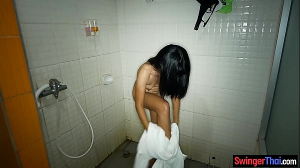 Petite AsianMILF amateur hotel_blowjob and hardcore