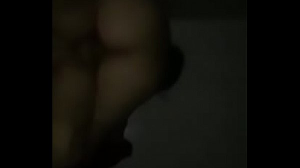 Đ&uacute;t v&agrave;o lồn em 