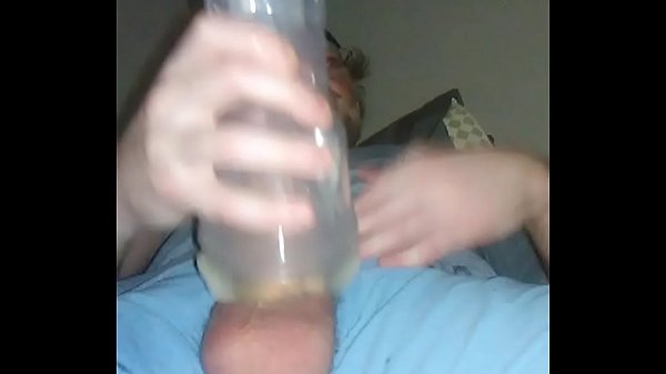 Play MP4 - Thick cumshot with a Fleshlight