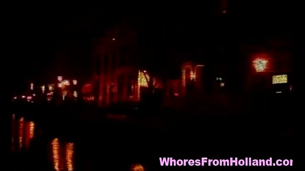 Amateur_in Dutchred light district to find hooker for sex