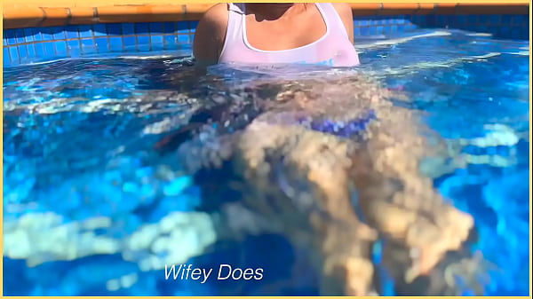 Wifey does - best of public flashing video # 4