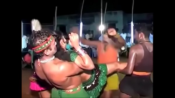Karakattam Kuravan Kurathi very_hot midnight dance part17