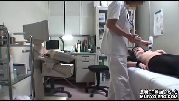 ワイセツ婦人科医の過剰診察記録 File03 B 21歳美乳女子大生2