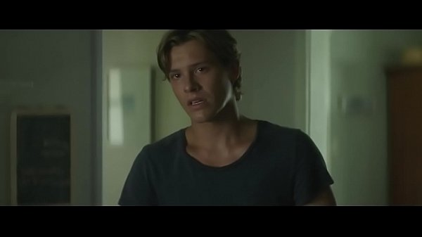 Two mothers clip relazione proibita