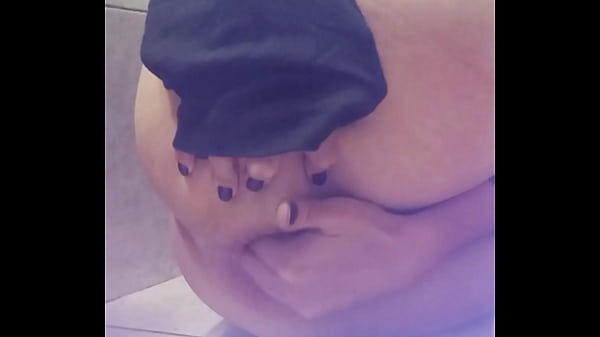 Necesito_tener lacola llena