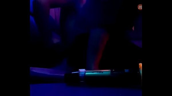 Play MP4 - H&aacute;t karaoke b&uacute; cu nhau tr&ecirc;n blued