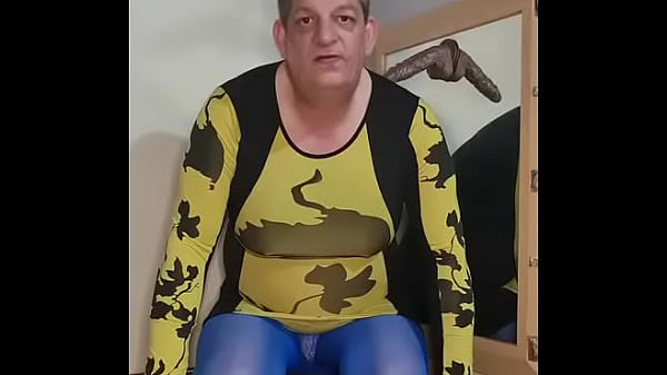 im a sissy and i want this done to me all at the same time from another man 