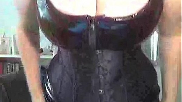 Nonton Otoni Ogni Likes To Cosplay Dominatrix thumbnail