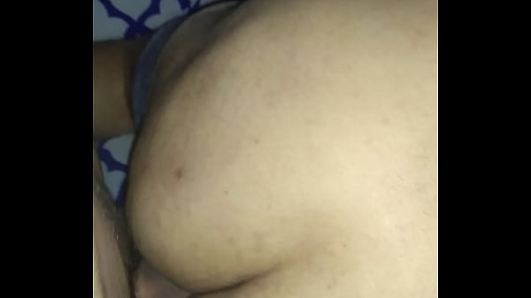 Mi primo viene a casa y me la mete 