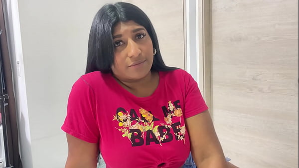 Play MP4 - Stepsister has muscle stress and stepbrother gives her a massage and a good fuck