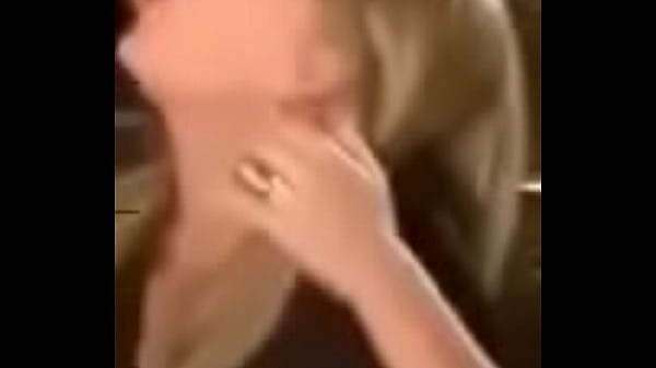 Nonton Italian Porc Actress Suck thumbnail