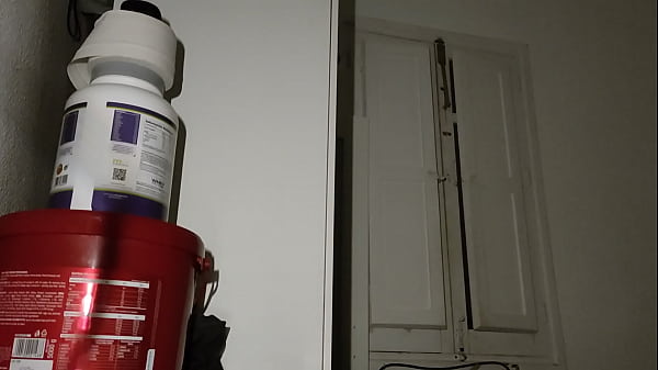 Nonton Me In My Bedroom With A Nice Book thumbnail