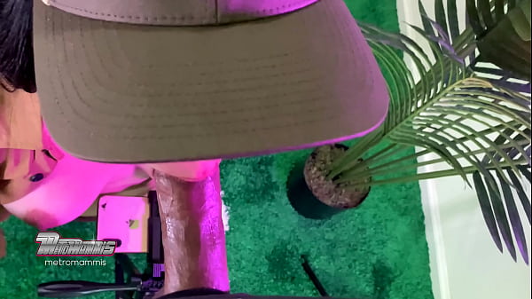 Brazilian babe tries to deepthroat 