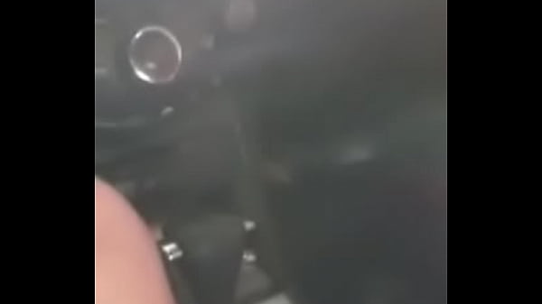 Play MP4 - Girlfriends friend in car cheating