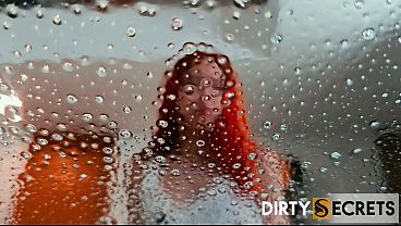 Nonton I Try Husband's Vr Headset And Get Caught Screaming From Virtual Cock thumbnail