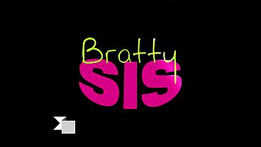 Nonton Isa Bella Demands "whip It Out Right Now" Then Rides To Facial thumbnail