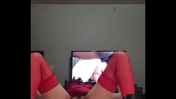 Play MP4 - Busty Sissy Cumming