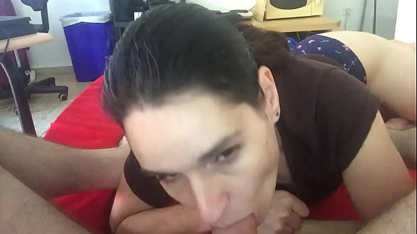 Ella Me Despierta Con Una Super Mamada thumbnail