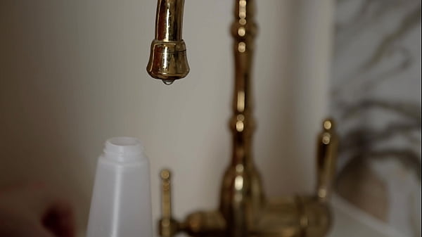 Nonton Anal Creampie With My Neighbor After Shower thumbnail