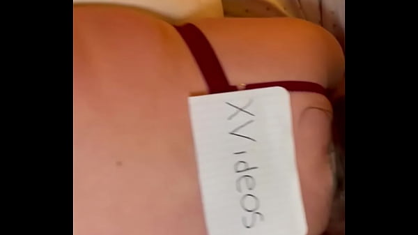 Play MP4 - Close up wet pussy