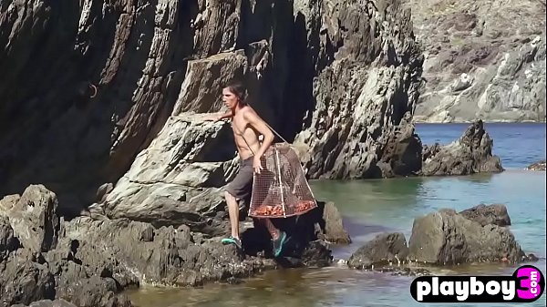 Hot petite weird girl outdoor fucked by a stranger