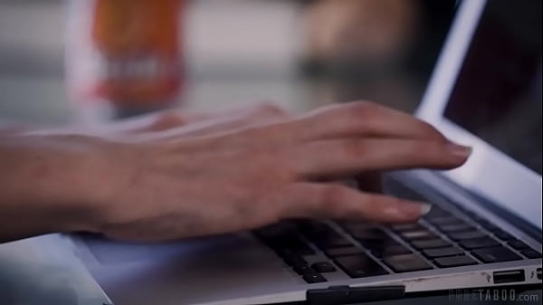 Nonton Lesbian Rev3nge thumbnail