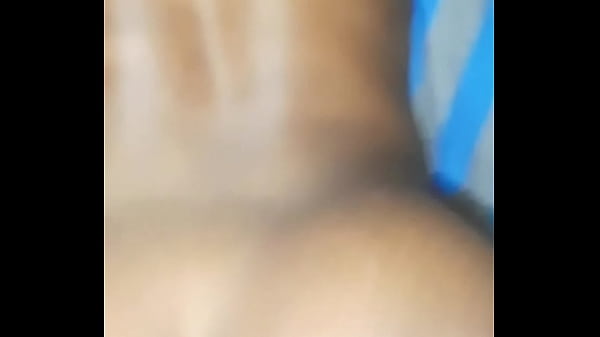 Big ass  girl lofes doggy style 