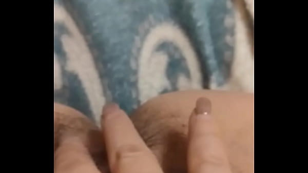 Play MP4 - 粉墨人生-这小逼真诱人啊，逼水也诱人