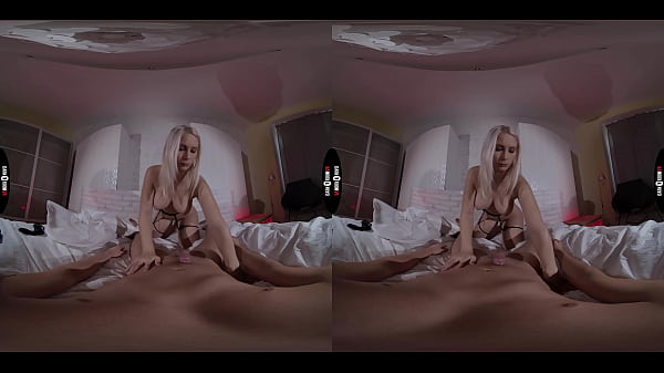 Play MP4 - DARK ROOM VR - Personal Assistant