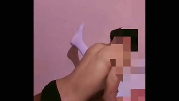 Play MP4 - Asi me cojo a la mujer de mi hermanastro que estaba cachonda y le tuve que reventar ese culo para complacerla - joven latina caliente deseosa de culo enorme y duro