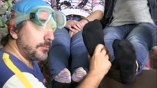 Play MP4 - Bad Smell Challenge &lpar;ItalFetish&rpar;