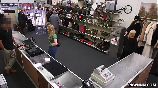 I_had her_in the_back office she_was all_mine XXX_Pawn