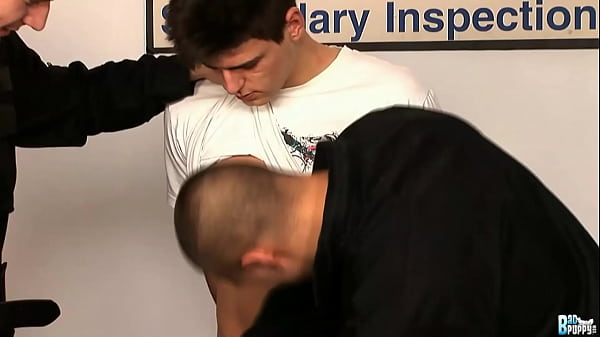 Play MP4 - Ondra Matej&comma; Vlado Tomek&comma; & Honza Onus