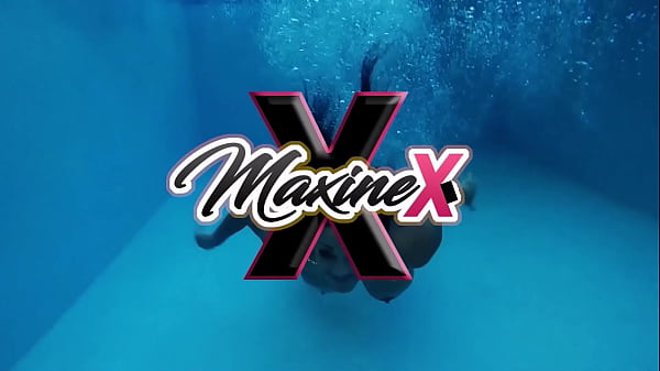 Janessa jordan & maxine x drilling their soaking wet holes 