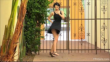 Nonton Ivy Aura Most Beautiful Pussy thumbnail