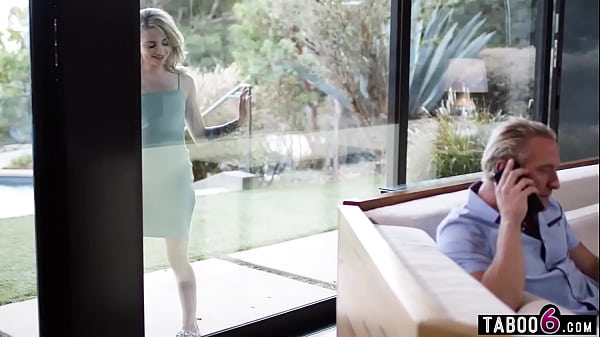 Play MP4 - Married man cheats with teen Lola Fae when she surprized him at home