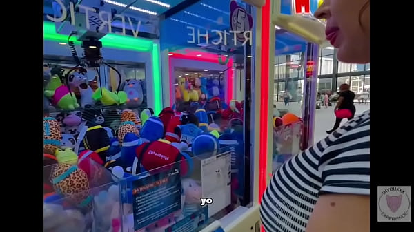 Play MP4 - Full video de paseo con milf latina culona&period;