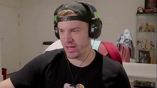 Play MP4 - I Just Did a Wrong Thing In This Naruto Game &vert; Jikage Rising &num;2