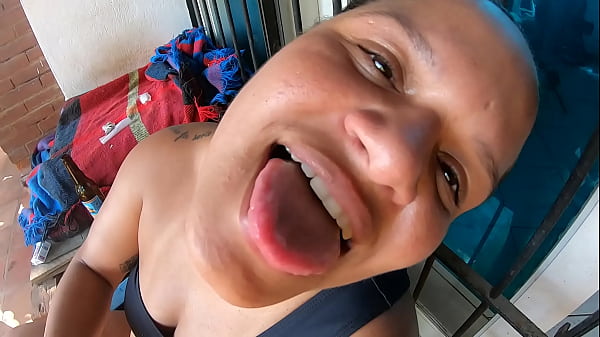 Nonton Putaria Na Caixa De Agua E No Jardim - Fada Mel - Paty Bumbum thumbnail