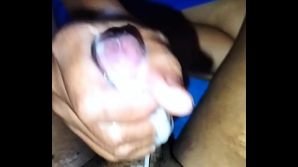 Sekretaris baru wajib ngocokin kontol bos dulu