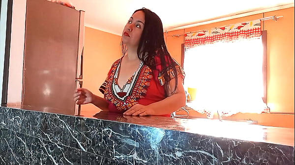 Nonton Indian Stepmother Gets Fucked By Her Stepson In The Kitchen. thumbnail