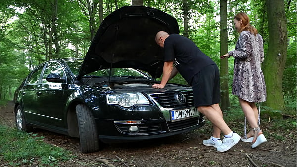 I Can Thank You For Your Help! An Incident On The Road. thumbnail