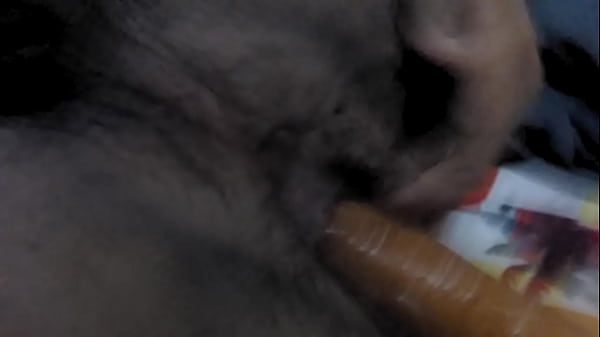 Play MP4 - Enfiando o consolo no rabo