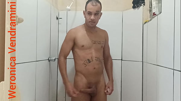 Novinho Louco Pra Comer Um Cuzinho Bate Uma Punheta thumbnail