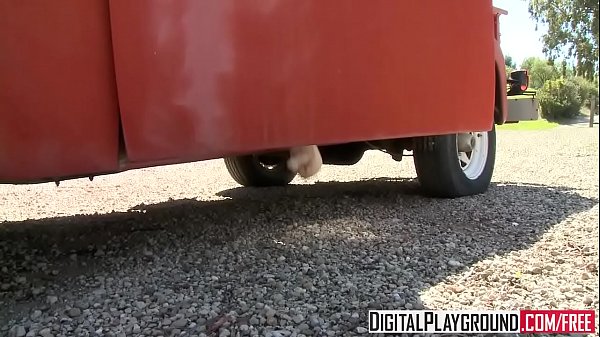 DigitalPlayground Jack 2 Scene 5