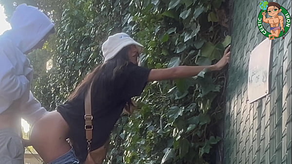 COMPLETE GIRLFRIEND EXPERIENCE: Latina Teen Aubry Babcock Rodeo Drive Public Load 2